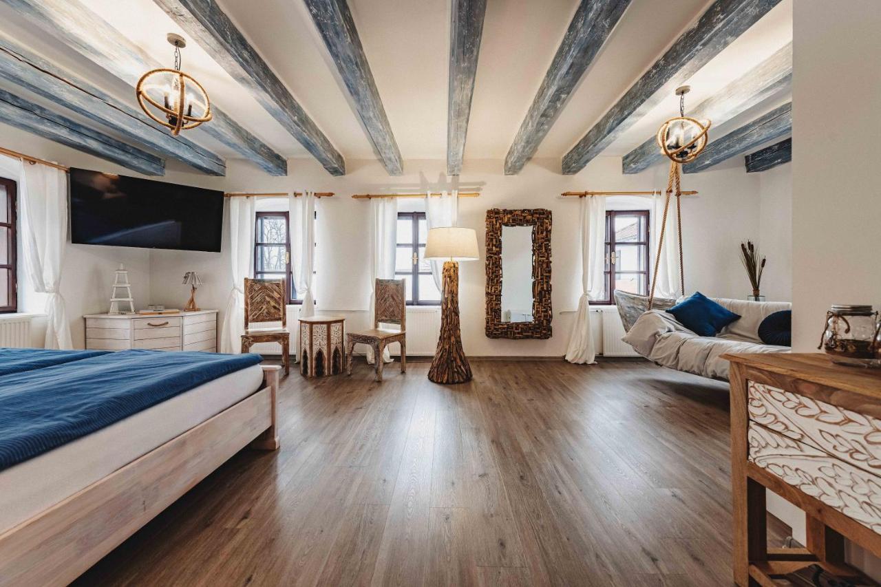 Resort Mlyn Cernovice Cernovice  Dış mekan fotoğraf