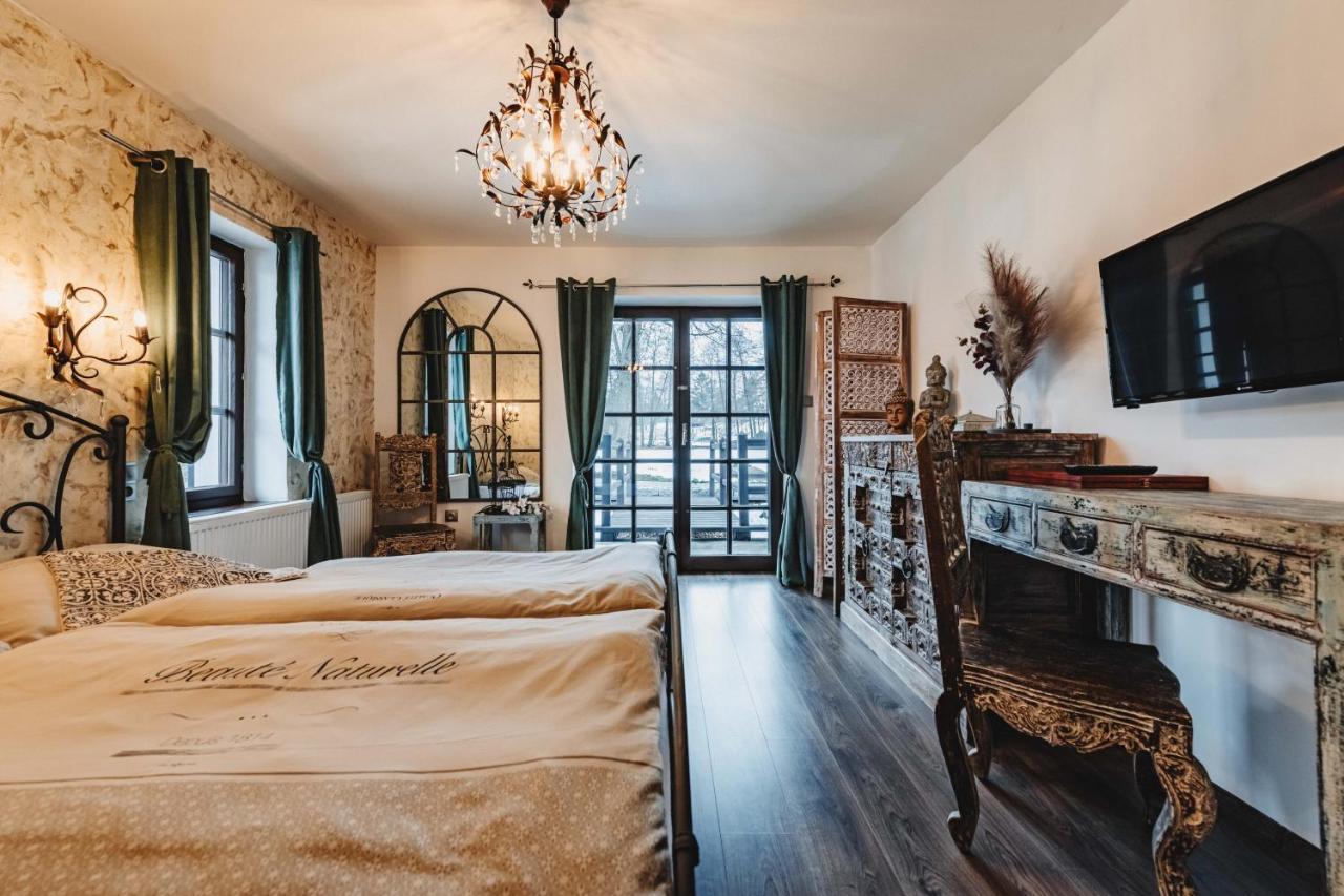 Resort Mlyn Cernovice Cernovice  Dış mekan fotoğraf