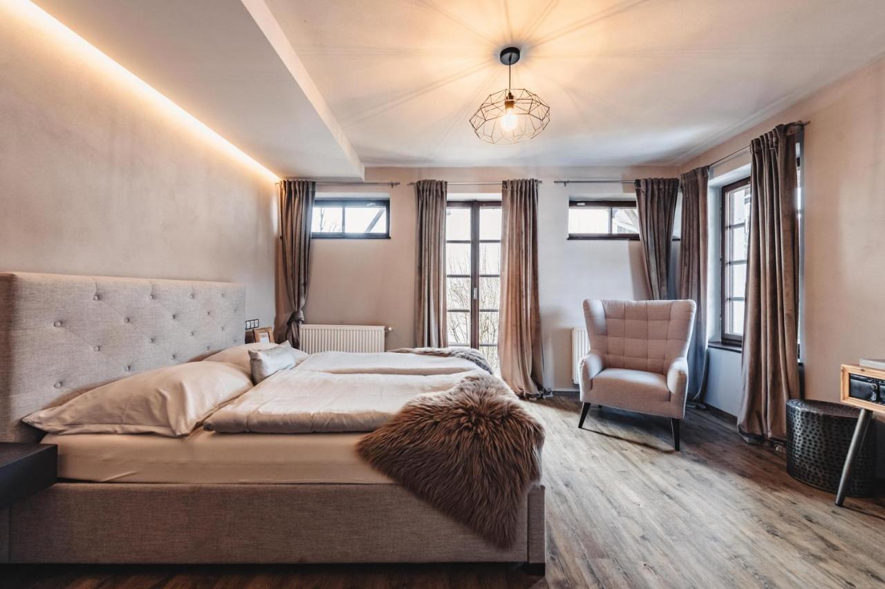 Resort Mlyn Cernovice Cernovice  Dış mekan fotoğraf